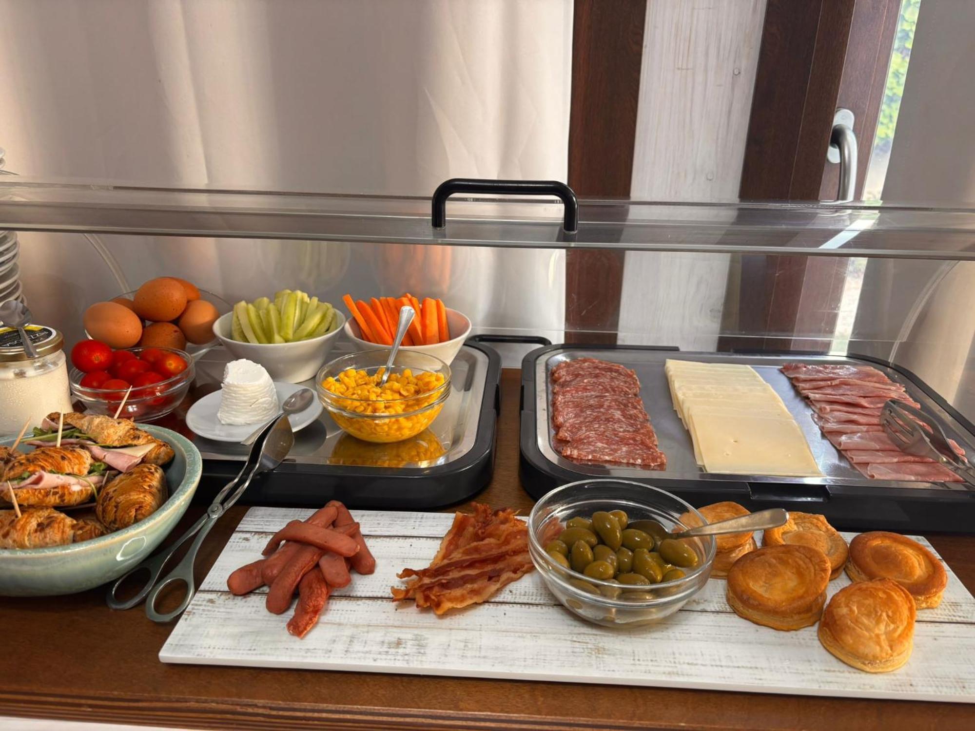 Sveva Hotel 3*